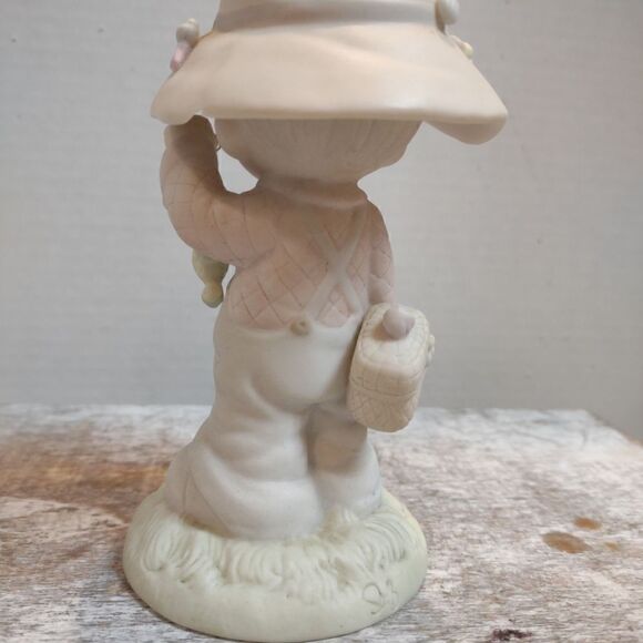 👍 Precious Moments Fisherman. C2 - Picture 3 of 6